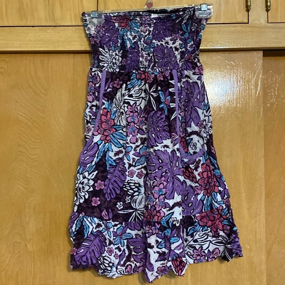 Target Xhilaratiin Dresses & Skirts - Xhilaration midi skirt pockets or strapless top ruffled hem purple flora…